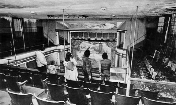 Hills Opera House - Hills Interior